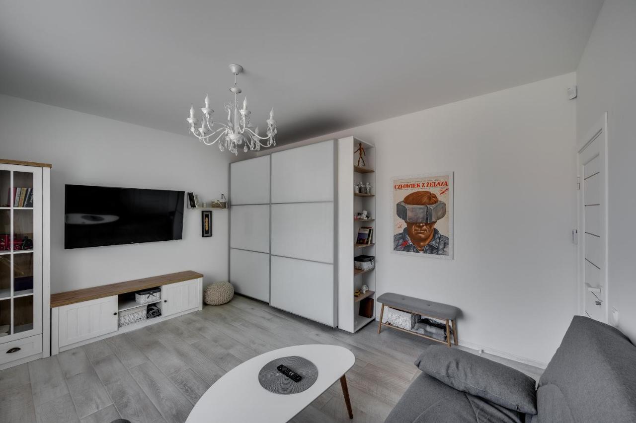 White Apartment Scandinavian Style Запоріжжя Екстер'єр фото